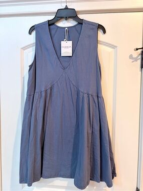 Women’s Medium (8-10) Blue Athlisan Sleeveless Mini Dress